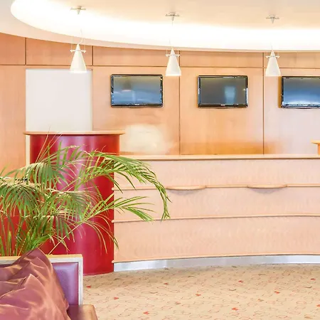 Ibis Sao Joao 2*