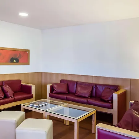 Ibis Sao Joao Готель Порту