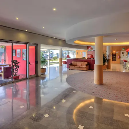 Ibis Sao Joao Готель Порту