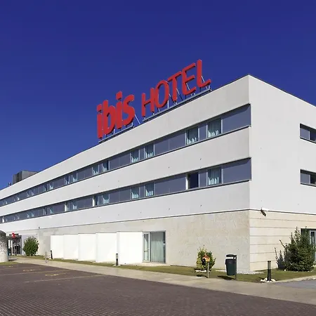 Готель Ibis Sao Joao